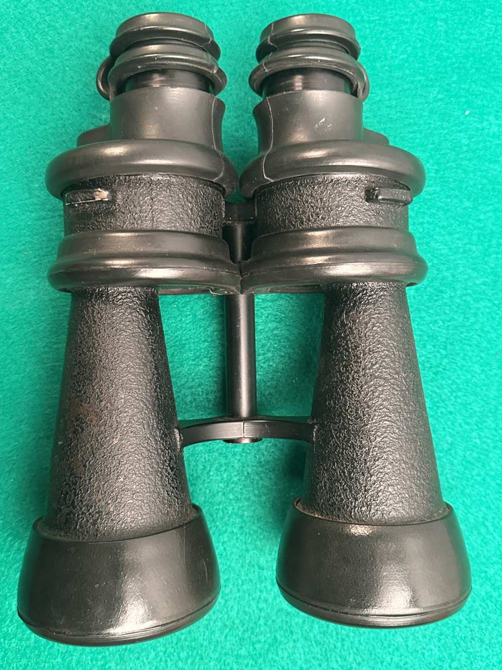 German WWII Kriegsmarine U-Boat Armored Binoculars 7x50 with Eagle M Case-img-7