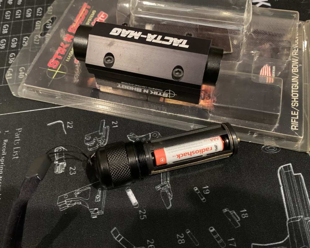 Generation II Stik N Shoot Magnetic 3" White Light - 310 Lumens-img-6