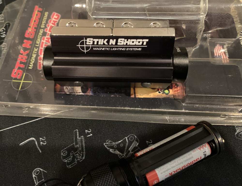 Generation II Stik N Shoot Magnetic 3" White Light - 310 Lumens-img-7
