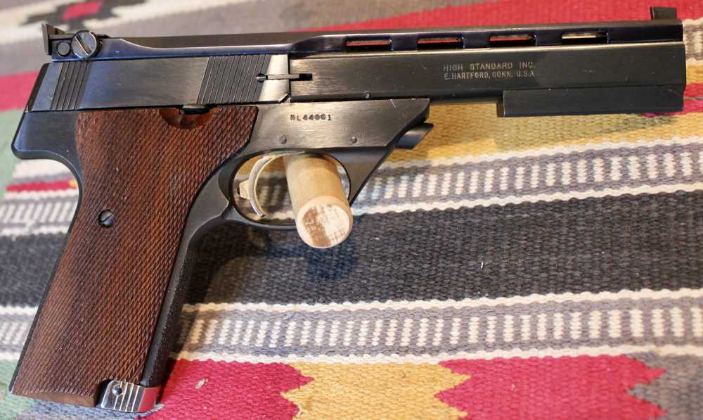 High Standard "The Victor" .22 Target Pistol-img-0