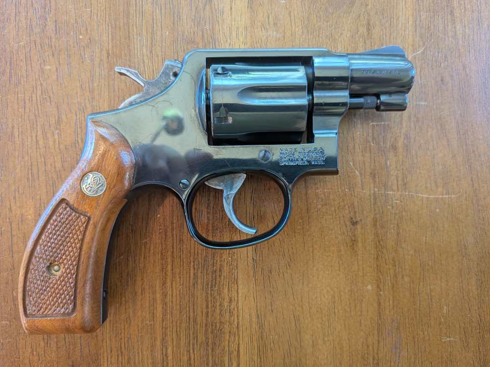 S&W Model 10-9 .38 Special – 2" Blued K-Frame – S&W Manual-img-10
