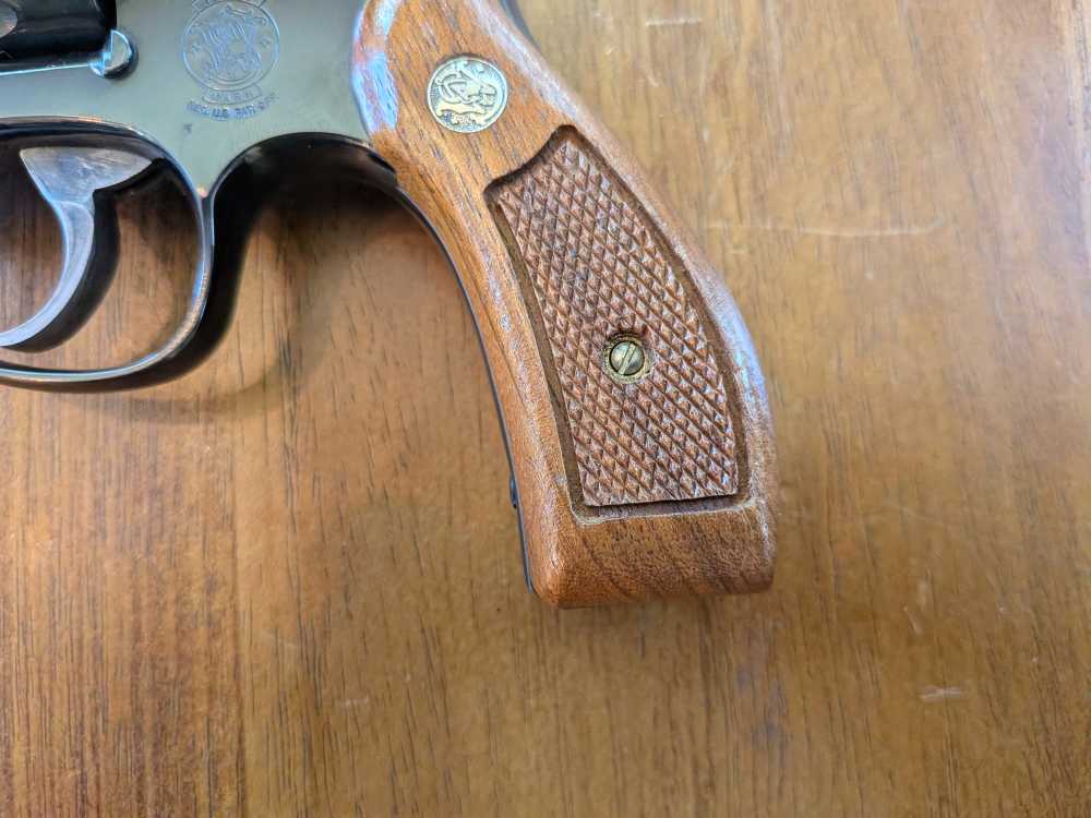 S&W Model 10-9 .38 Special – 2" Blued K-Frame – S&W Manual-img-2