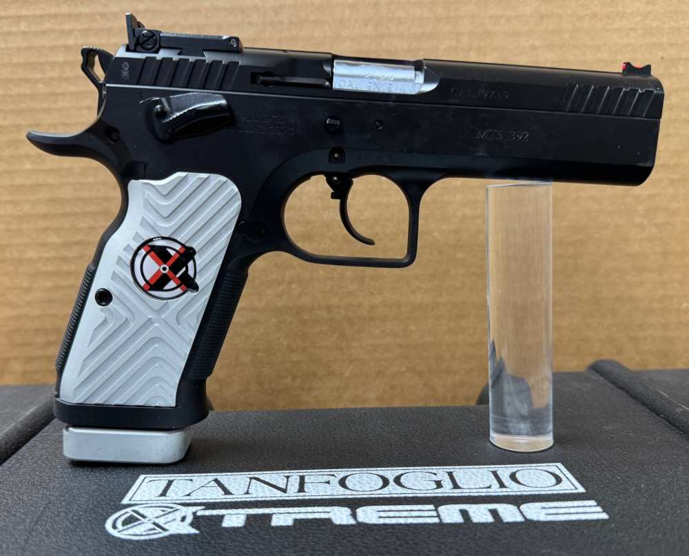 EAA Witness Stock II Xtreme 9mm Luger Semi Auto Pistol 4.5" Barrel 17 Round-img-5