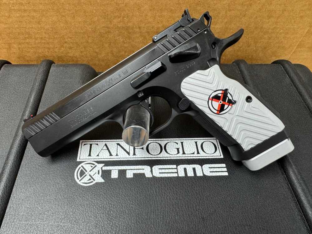 EAA Witness Stock II Xtreme 9mm Luger Semi Auto Pistol 4.5" Barrel 17 Round-img-3