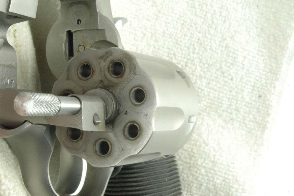 Taurus Model 17 Tracker Revolver, 17 HMR, Stainless, Box, Key, Optic, 2001-img-24