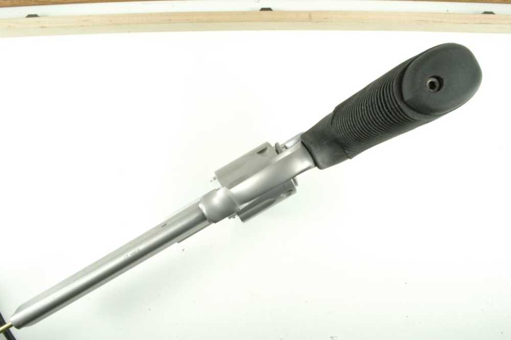 Taurus Model 17 Tracker Revolver, 17 HMR, Stainless, Box, Key, Optic, 2001-img-14