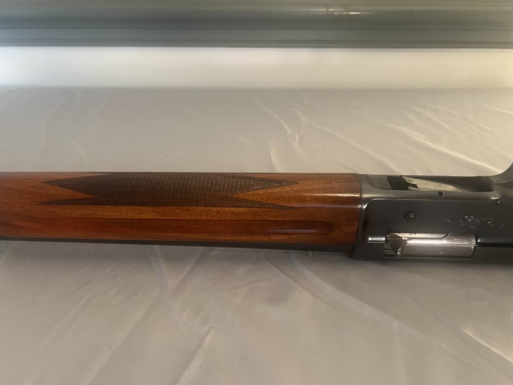 1954  A 5 Light 12  Auto -img-32