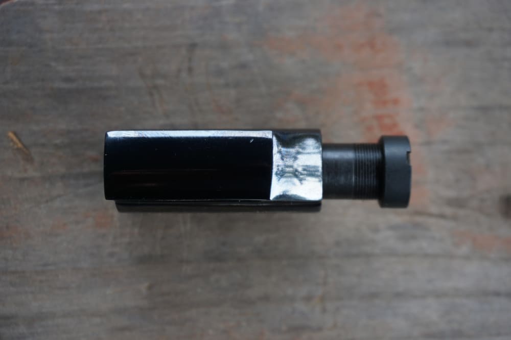 Dan Wesson V22 22lr 2 1/2 Inch Barrel with shroud and Nut -img-3
