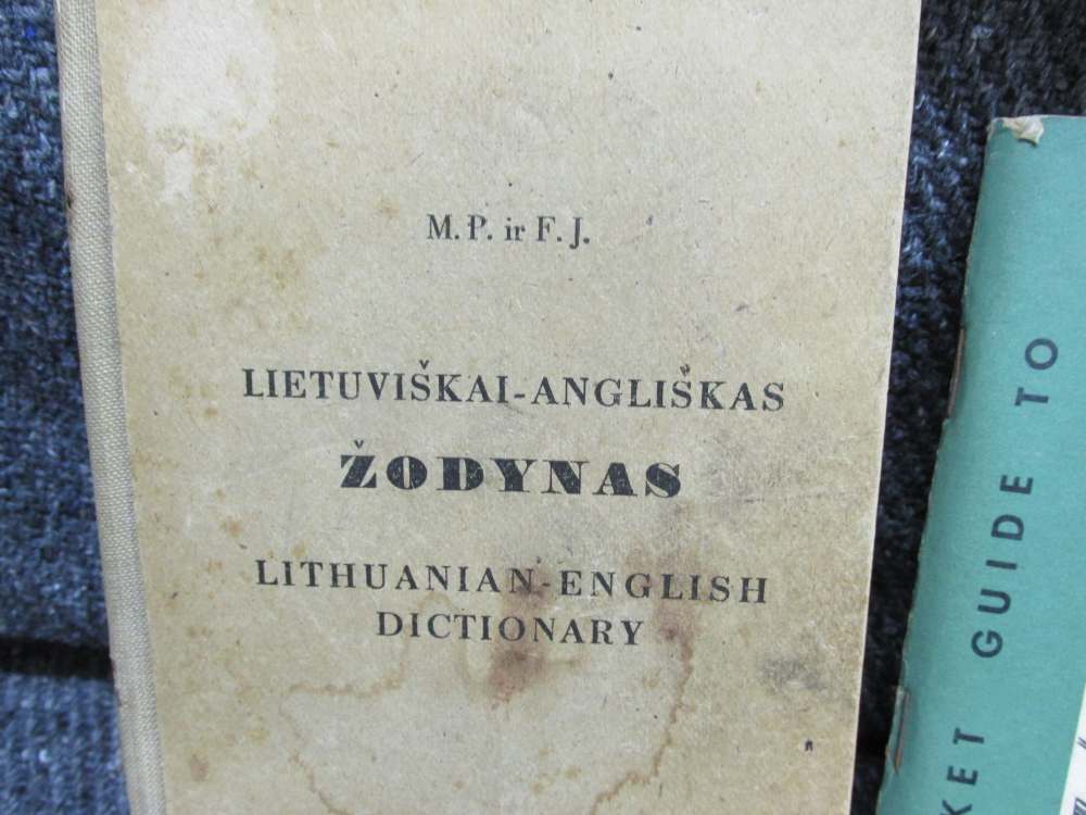 10 PIECES WWII-1950'S ERA MILITARY BOOKLETS-LANGUAGE, DICTIONARY, HANDBOOKS-img-4