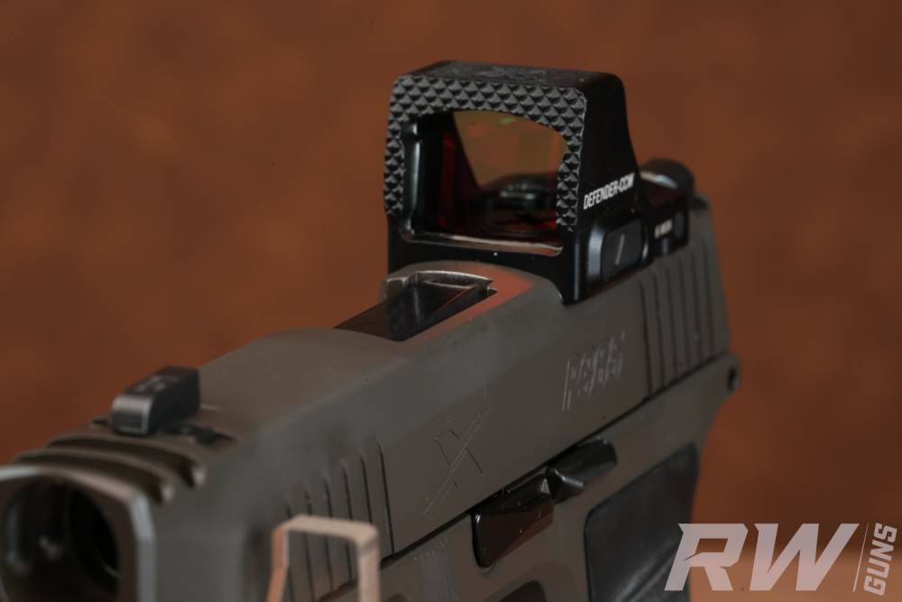 SIG SAUER P365 AXG LEGION 9MM VORTEX DEFENDER CCW 3 MAGS & CASE-img-11