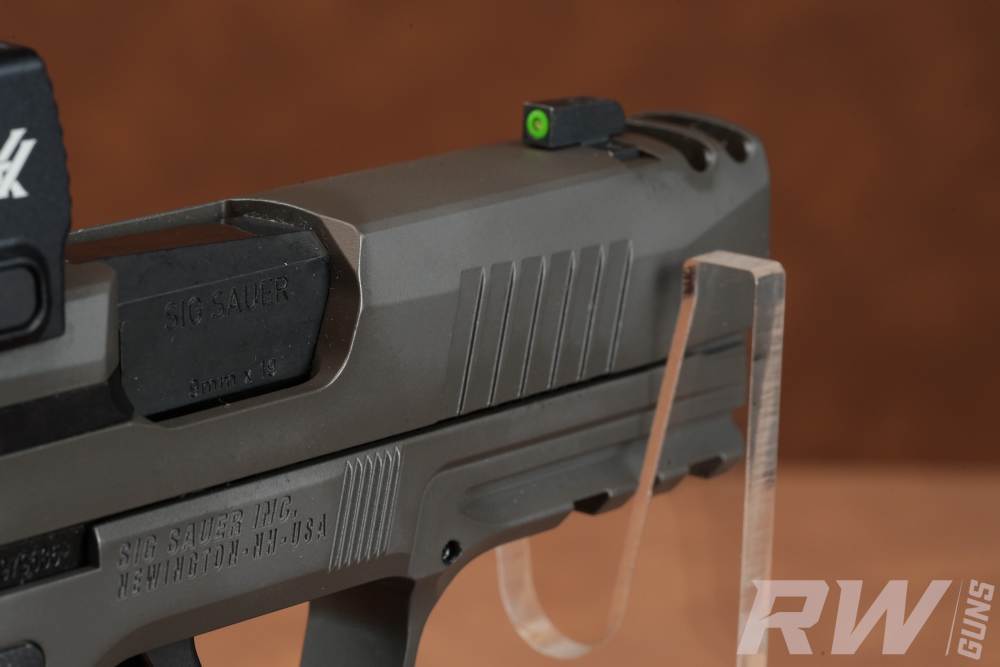 SIG SAUER P365 AXG LEGION 9MM VORTEX DEFENDER CCW 3 MAGS & CASE-img-6