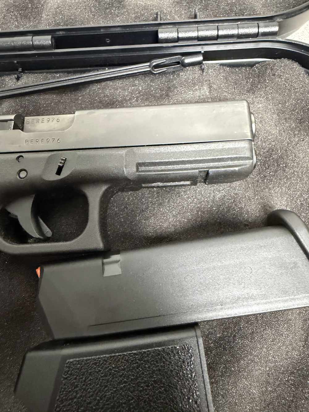 Glock 17 Gen 4, 9mm, 4.5”, 17RD-img-2