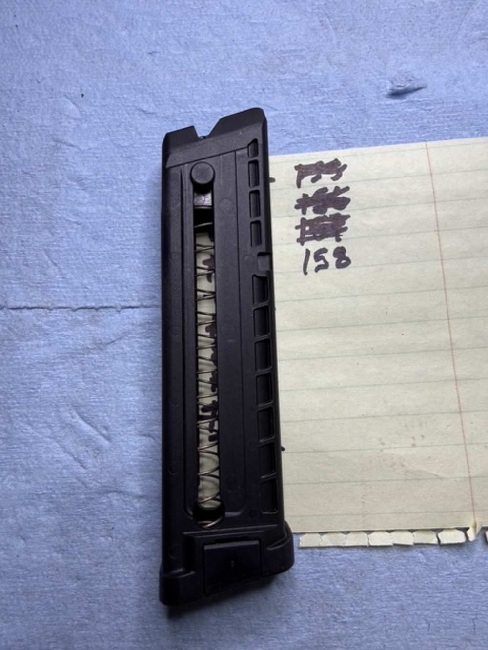 (158)  1 SIG SAUER P322 20 round 22 long rifle magazine used a great shape-img-10