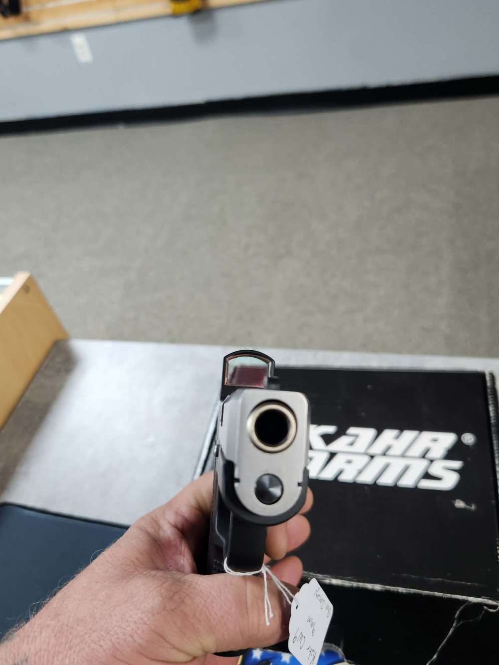 used Kahr CW9 9mm – SIG ROMEO Zero Red Dot – New Battery – 2 Mags –-img-4