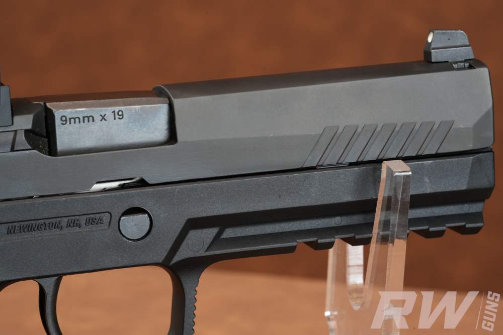 SIG SAUER P320 RXP FULL SIZE 9MM ROMEO1PRO OPTIC 2 MAGS & CASE-img-8