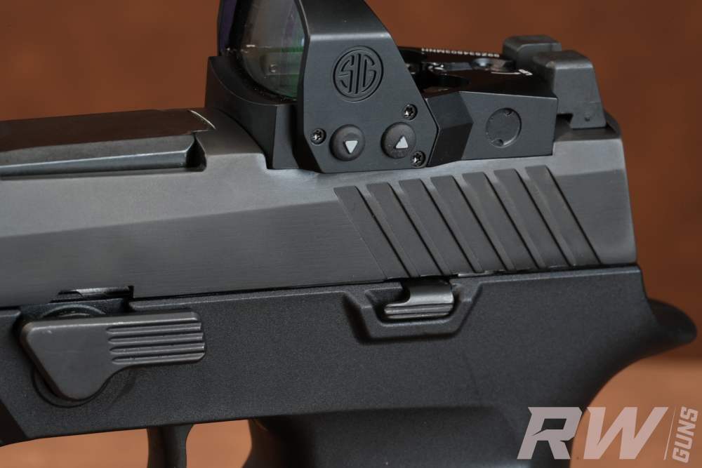 SIG SAUER P320 RXP FULL SIZE 9MM ROMEO1PRO OPTIC 2 MAGS & CASE-img-13