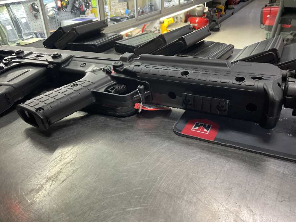 KELTEC RFB CARBINE 18” .308 bulpup rifle w/11 magazines -img-20