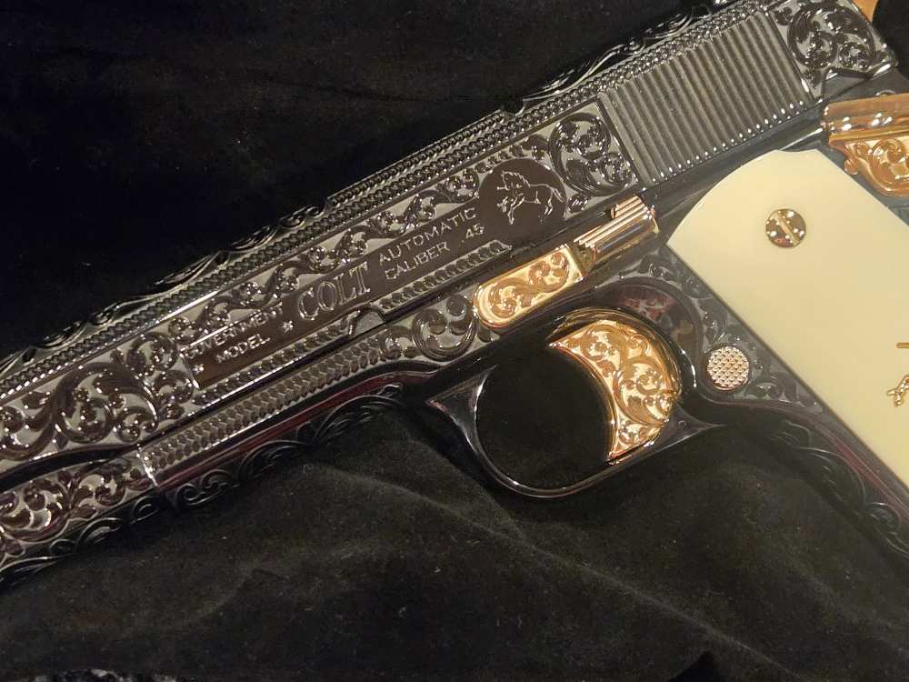 Colt 1911 Classic CUSTOM SHOP ENGRAVED GOLD .45 Limited Rare COLLECTOR-img-4