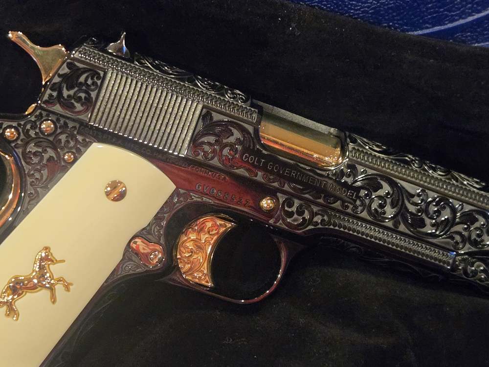 Colt 1911 Classic CUSTOM SHOP ENGRAVED GOLD .45 Limited Rare COLLECTOR-img-9