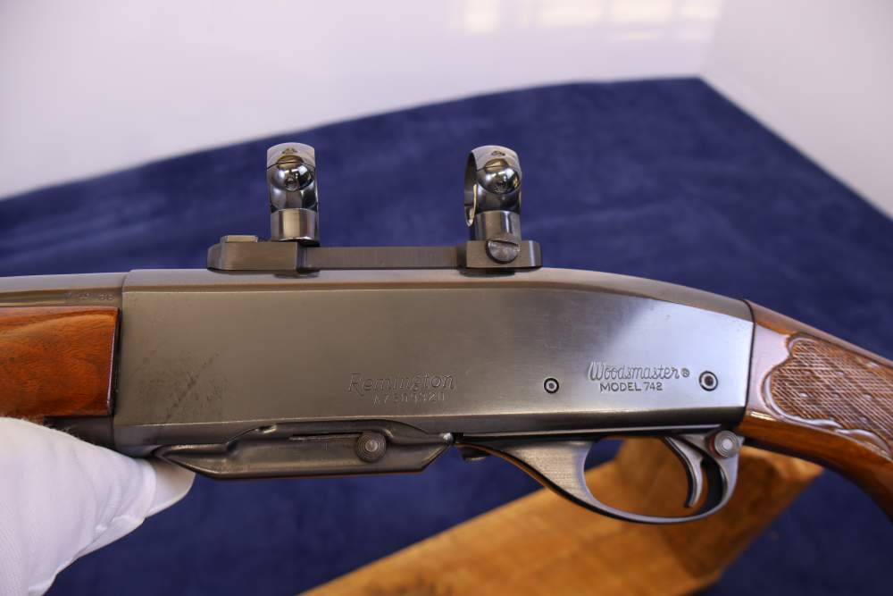 RARE CALIBER VINTAGE REMINGTON MODEL 742 WOODSMASTER 243 WIN SEMI-AUTO-img-1