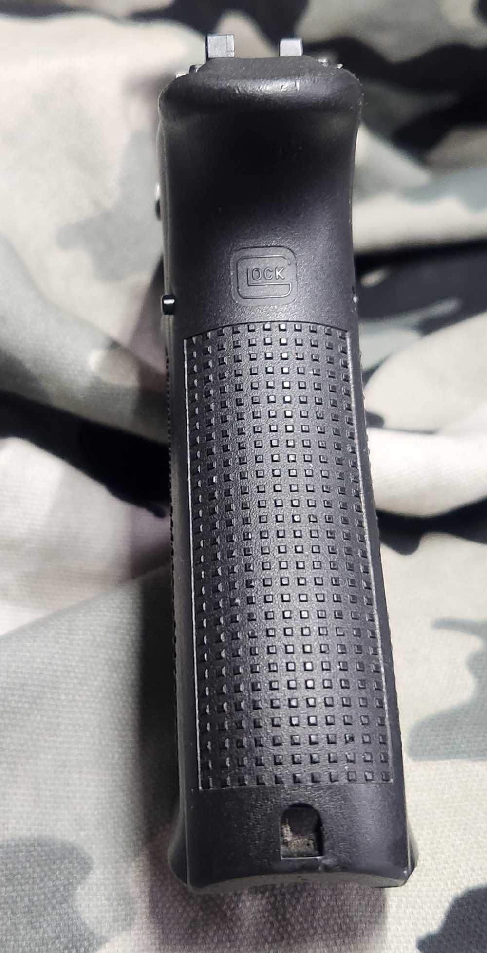 Glock 17 Gen 5 Complete Frame 9MM Used 702 Discontinued -img-7