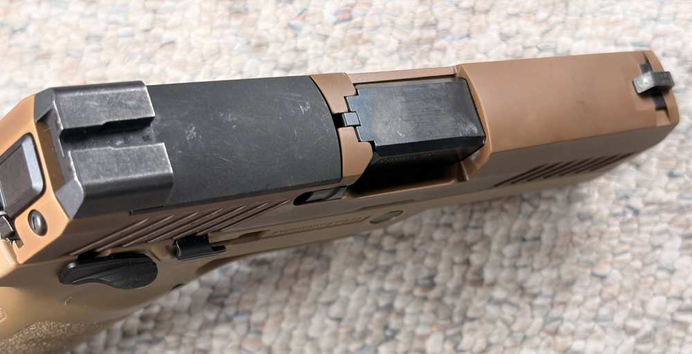 Sig  Sauer M18 P320 US Marines, Factory Case (1) 17 Rd Mag-img-20
