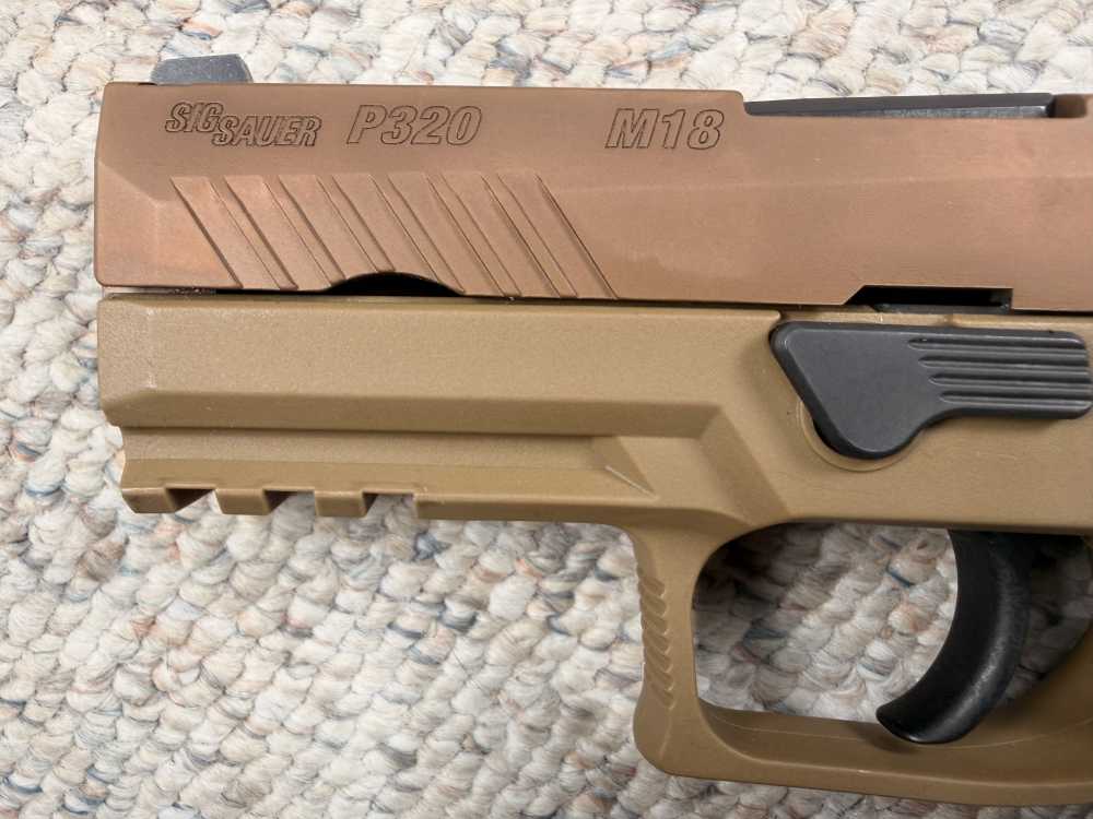 Sig  Sauer M18 P320 US Marines, Factory Case (1) 17 Rd Mag-img-9