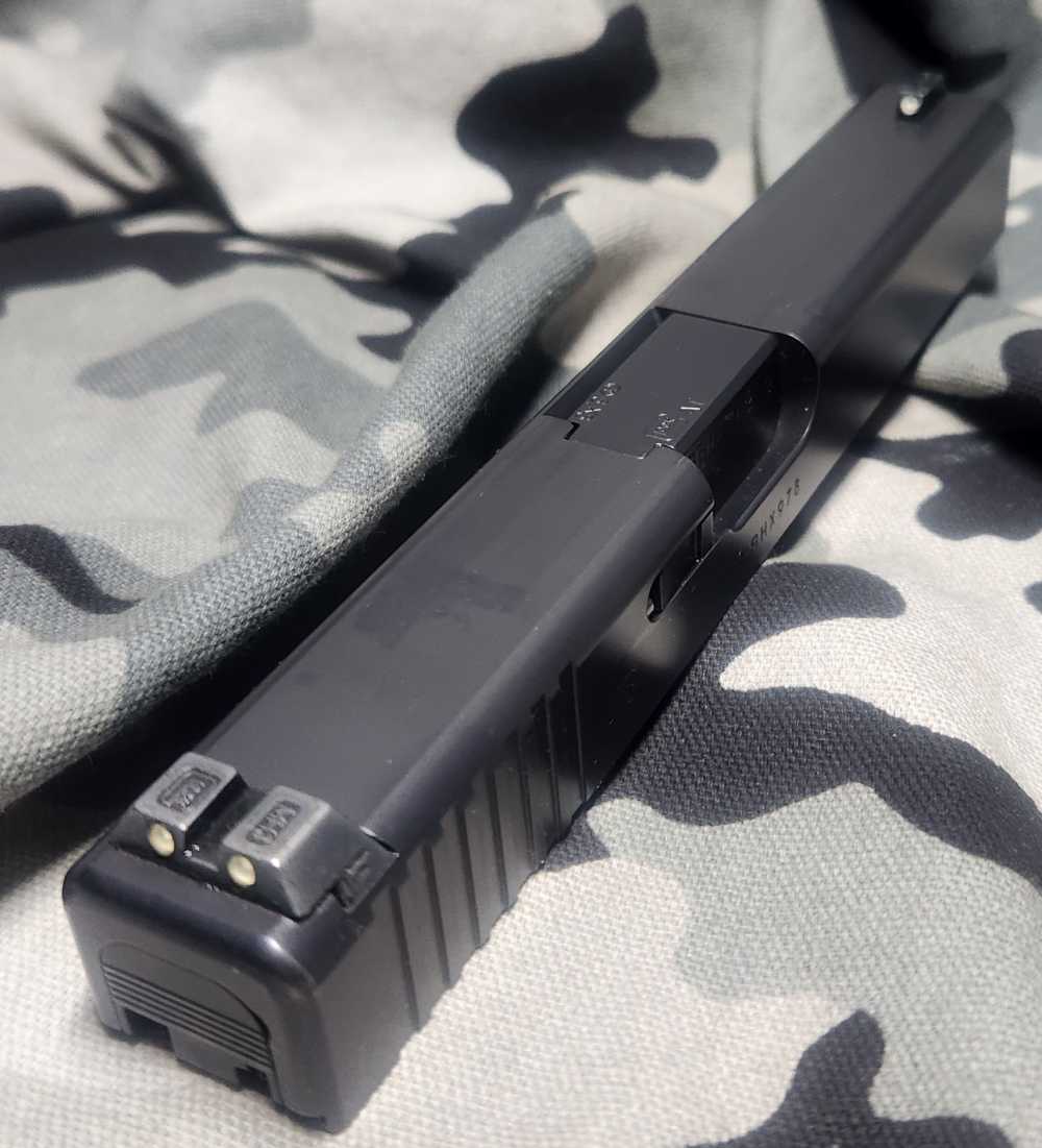 Glock 17 Gen 4 9MM Complete Slide Used 978 Discontinued -img-5