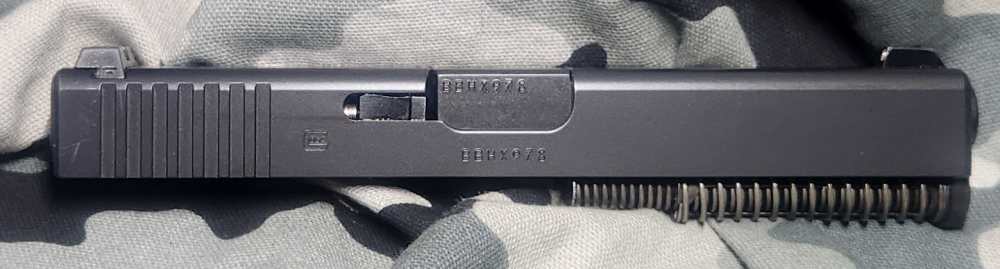 Glock 17 Gen 4 9MM Complete Slide Used 978 Discontinued -img-2