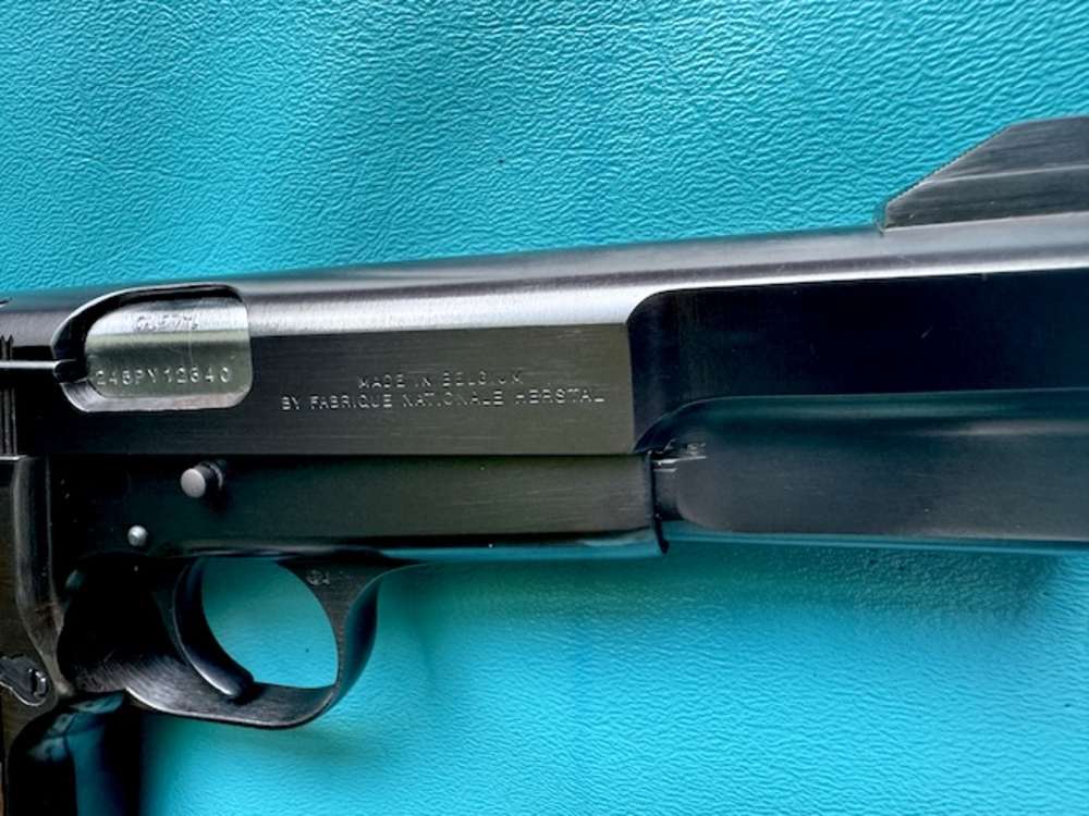 Stunning 1982 Browning Hi-Power 9mm Belgium Made, Target Sights,Custom Case-img-12