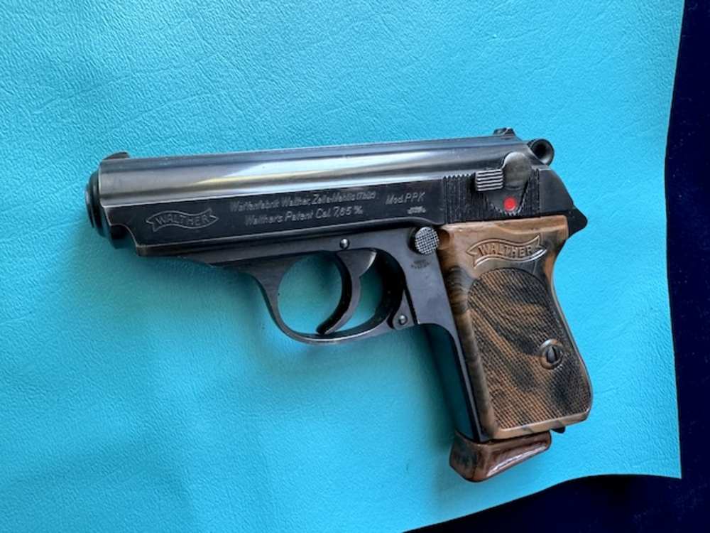 Walther PPK WWII,Cal 7.65mm ,German Military Army / Luftwaffe, COLLECTORS -img-9