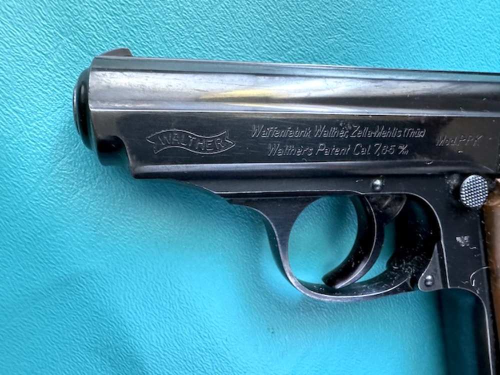 Walther PPK WWII,Cal 7.65mm ,German , COLLECTORS GUN.-img-2