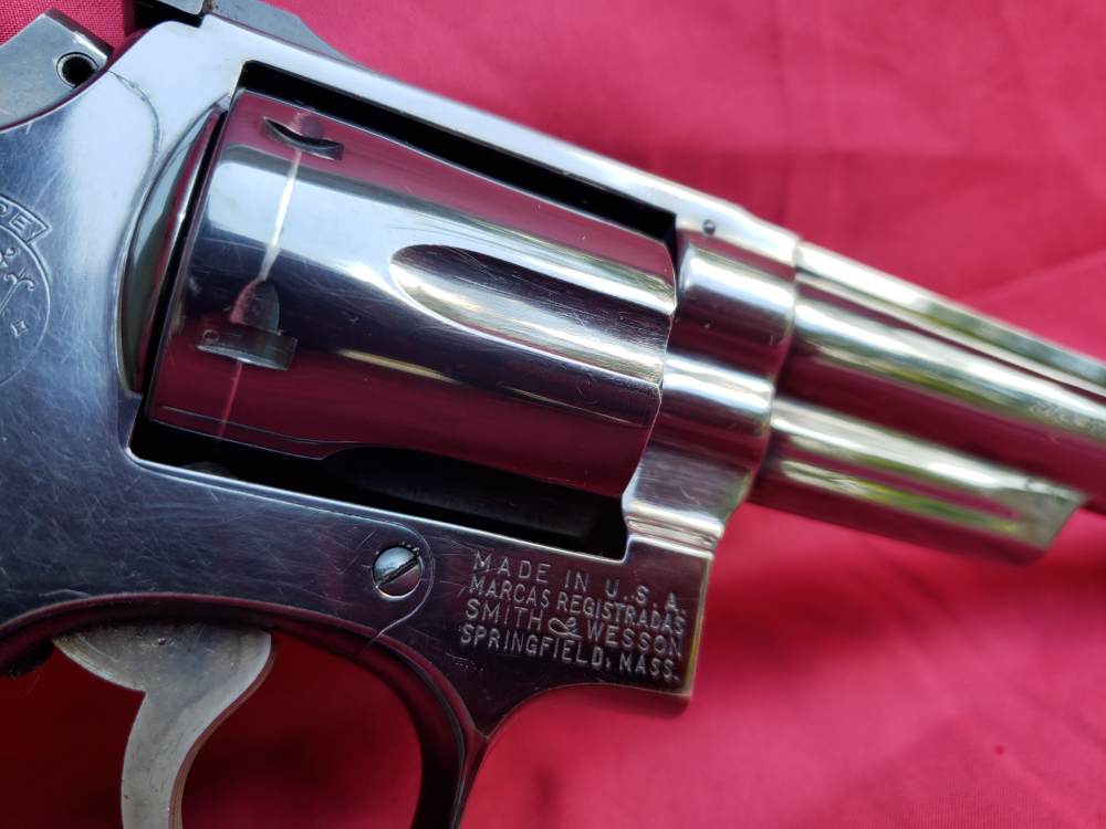 Smith & Wesson 19-3 - 6" bbl - Pinned & Recessed - OG Box and Papers -img-23