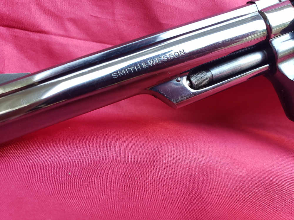 Smith & Wesson 19-3 - 6" bbl - Pinned & Recessed - OG Box and Papers -img-15