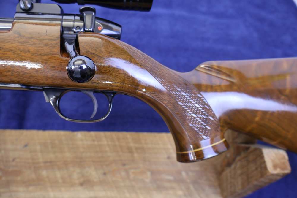 SPECTACULAR LEFT HANDED WEATHERBY MARK V DELUXE 7MM WBY MAG REDFIELD 1992-4-img-25