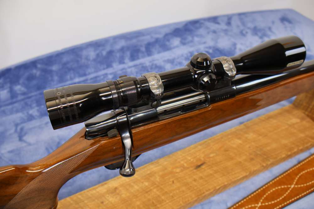 SPECTACULAR LEFT HANDED WEATHERBY MARK V DELUXE 7MM WBY MAG REDFIELD 1992-4-img-2