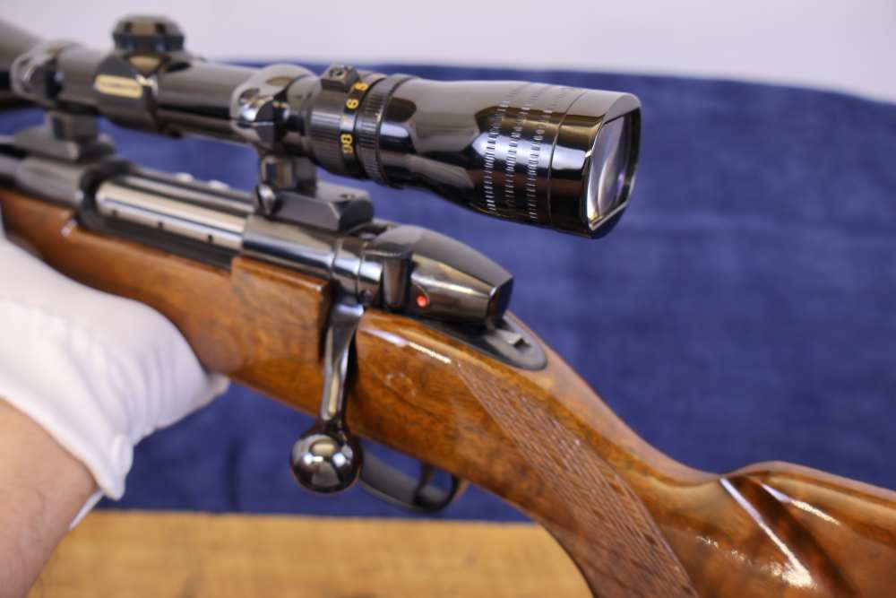 SPECTACULAR LEFT HANDED WEATHERBY MARK V DELUXE 7MM WBY MAG REDFIELD 1992-4-img-30