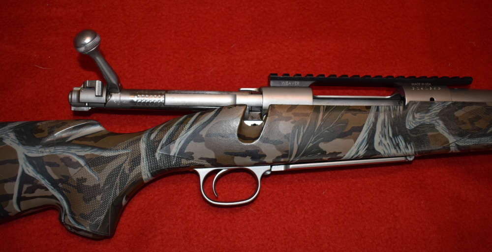 Winchester Model 70 Classic Stainless 7 Rem Mag-img-7