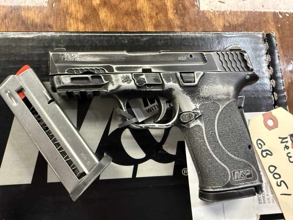 New Custom Cerakote Smith & Wesson M&P EZ 9 9mm -img-20