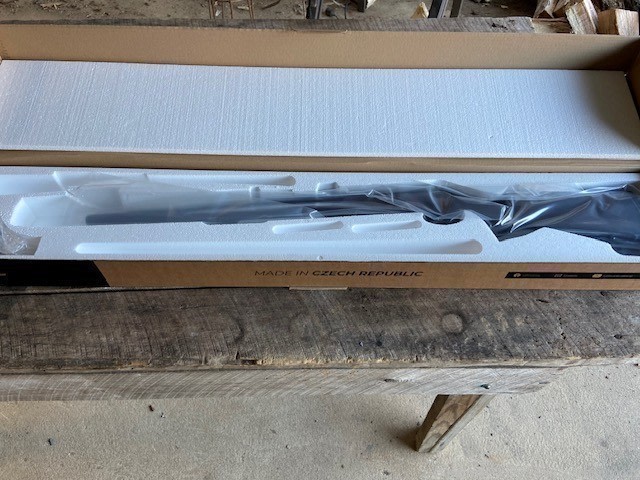 CZ 457 Varmint, .22WMR, NIB!-img-2