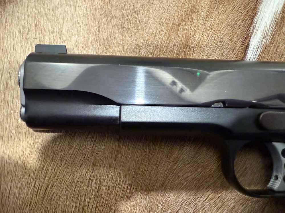   ED BROWN 1911 CLASSIC CUSTOM DISPLAY QUEEN  No longer in production-img-5