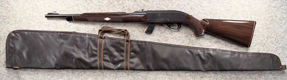 Remington Nylon 10c Mohawk w/ soft case (1) Mag-img-1