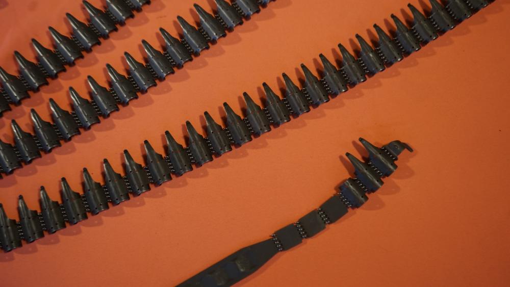 set of five mg34 mg42 m53 belts and starter tab 308 or 8mm-img-4