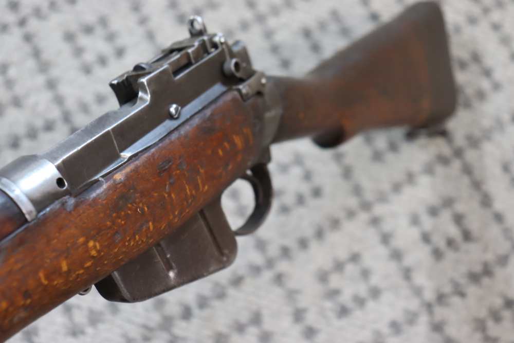 Enfield #4 MK1 Bolt Action Rifle Cal. 303 British (SN#410962)-img-11