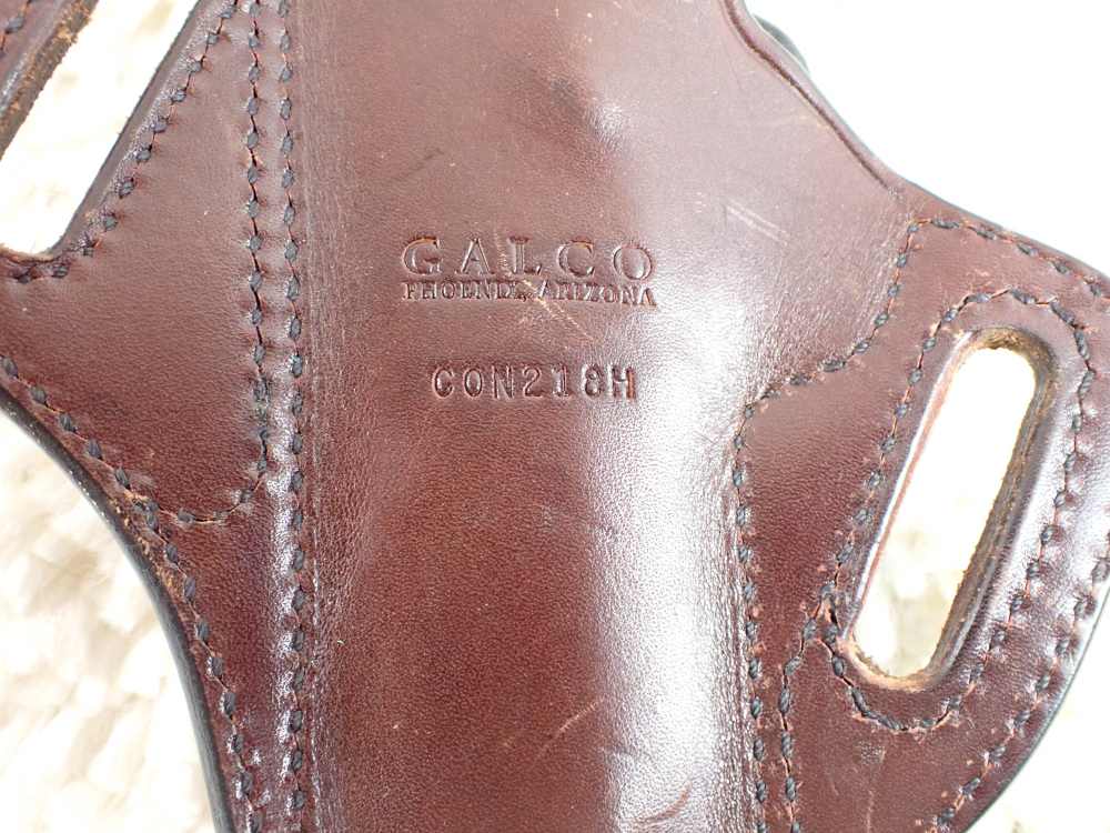 Lot of 8 Leather Holsters-img-3