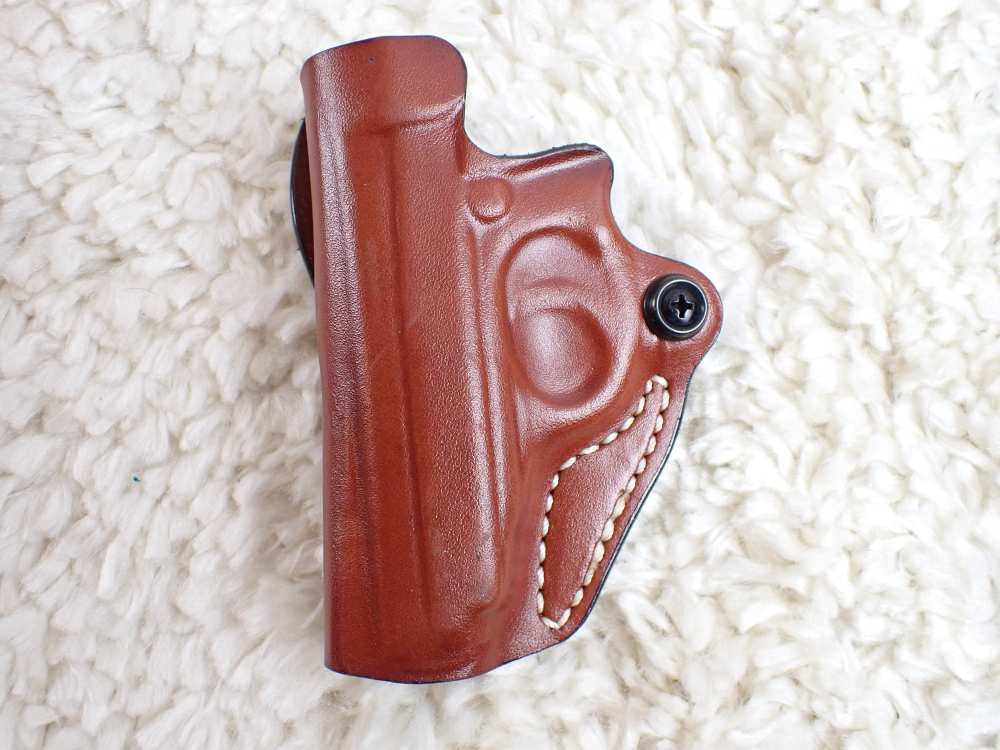 Lot of 8 Leather Holsters-img-7
