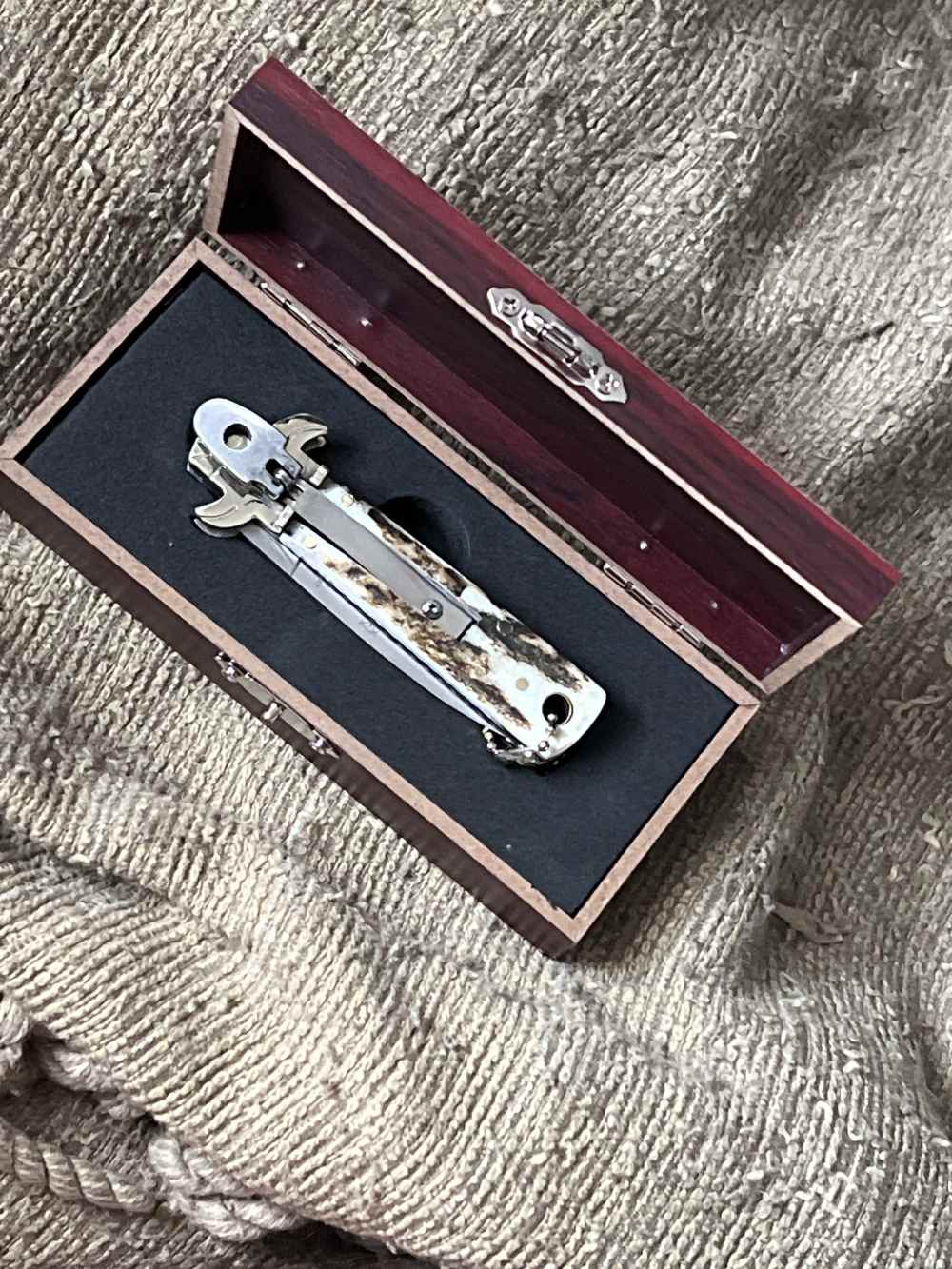 German Switchblade-img-3