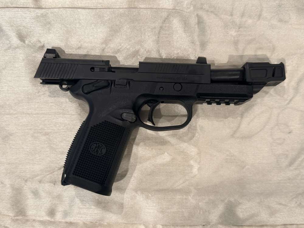FN FNX-45 Tactical .45 ACP - Apex MRAT Compensator - Under 500 Rounds-img-4