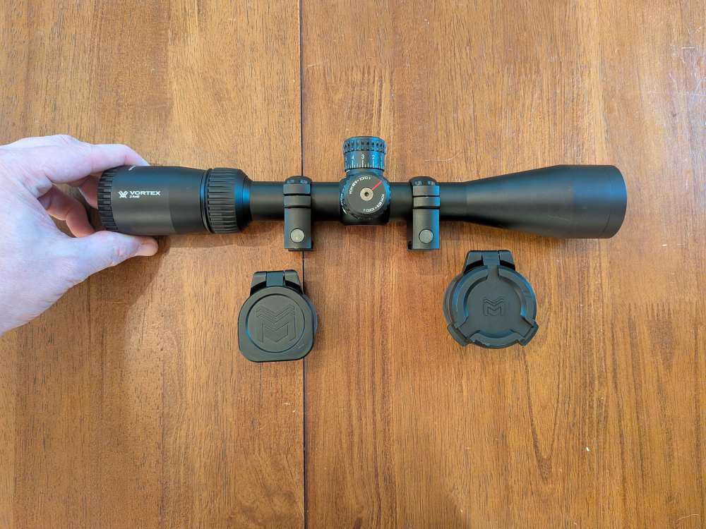 Vortex Diamondback Tactical 3-9x40 – Rings & Monstrum Flip Caps-img-0