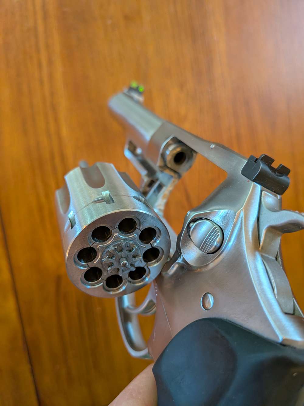 Ruger SP101 .22 LR Stainless 4.2" – Fiber Optic Front – w/ Box & Papers-img-17